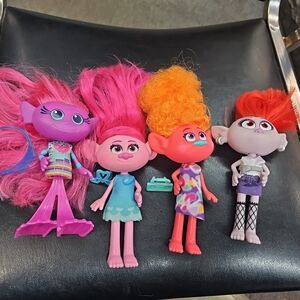 2020 Dreamworks Trolls World Tour Stylin' Dolls Poppy Barb DJ Suki & Mermaid